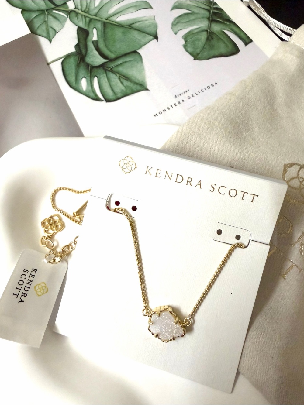 Kendra Scott Tess Gold Druzy Pendant Necklace